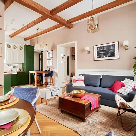 Luxury Oldtown Free Parking